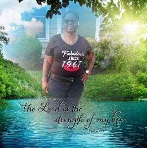 Meet your Posher, Hazel